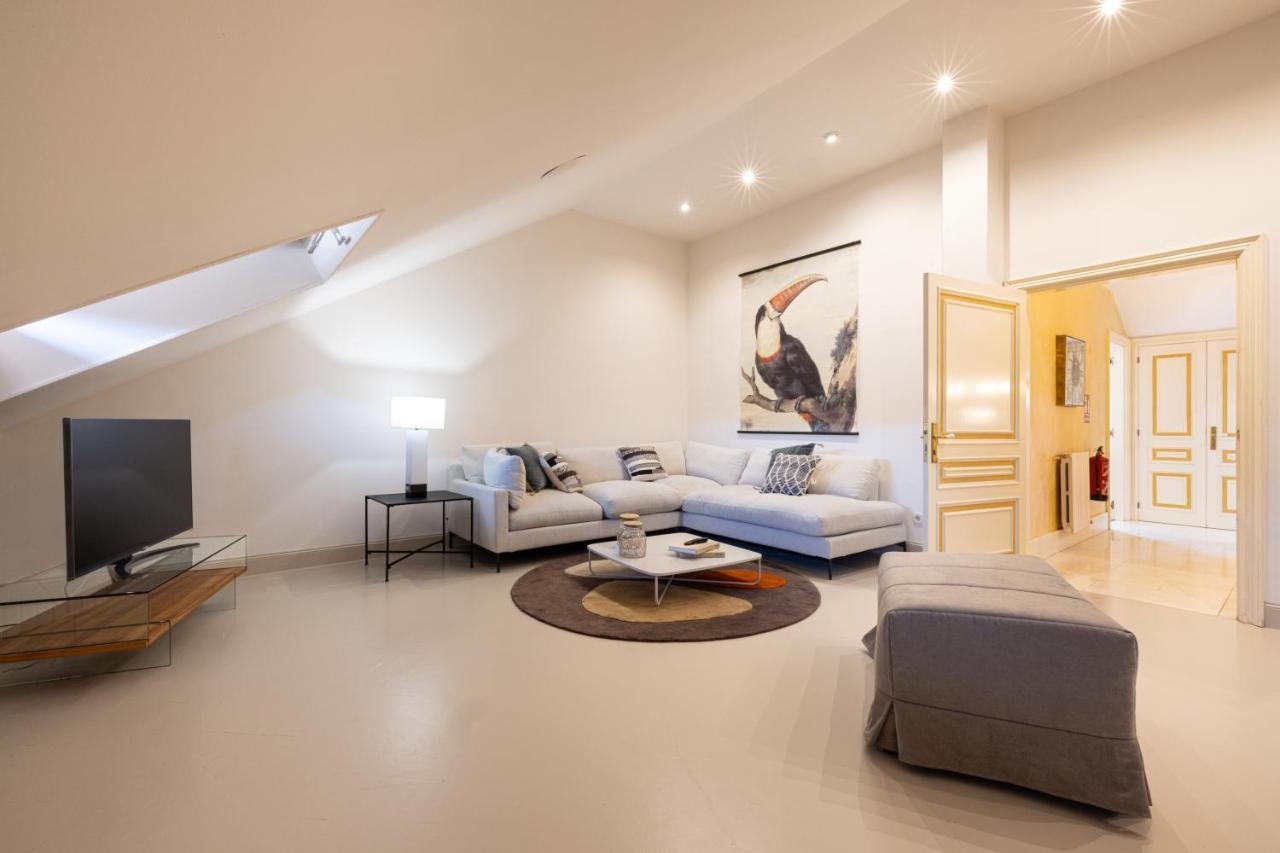 トゥデラ Casa Con Piscina En El Centroヴィラ エクステリア 写真