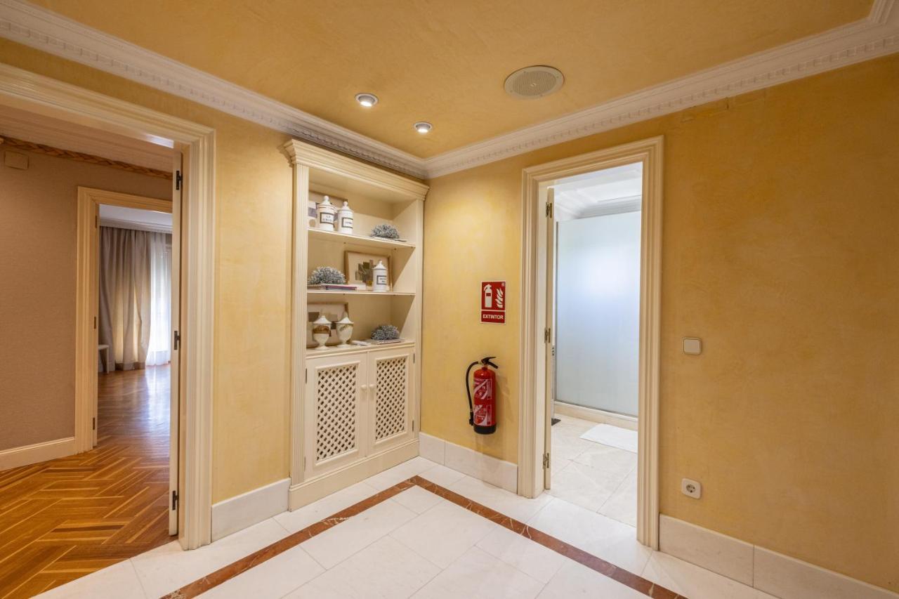 トゥデラ Casa Con Piscina En El Centroヴィラ エクステリア 写真