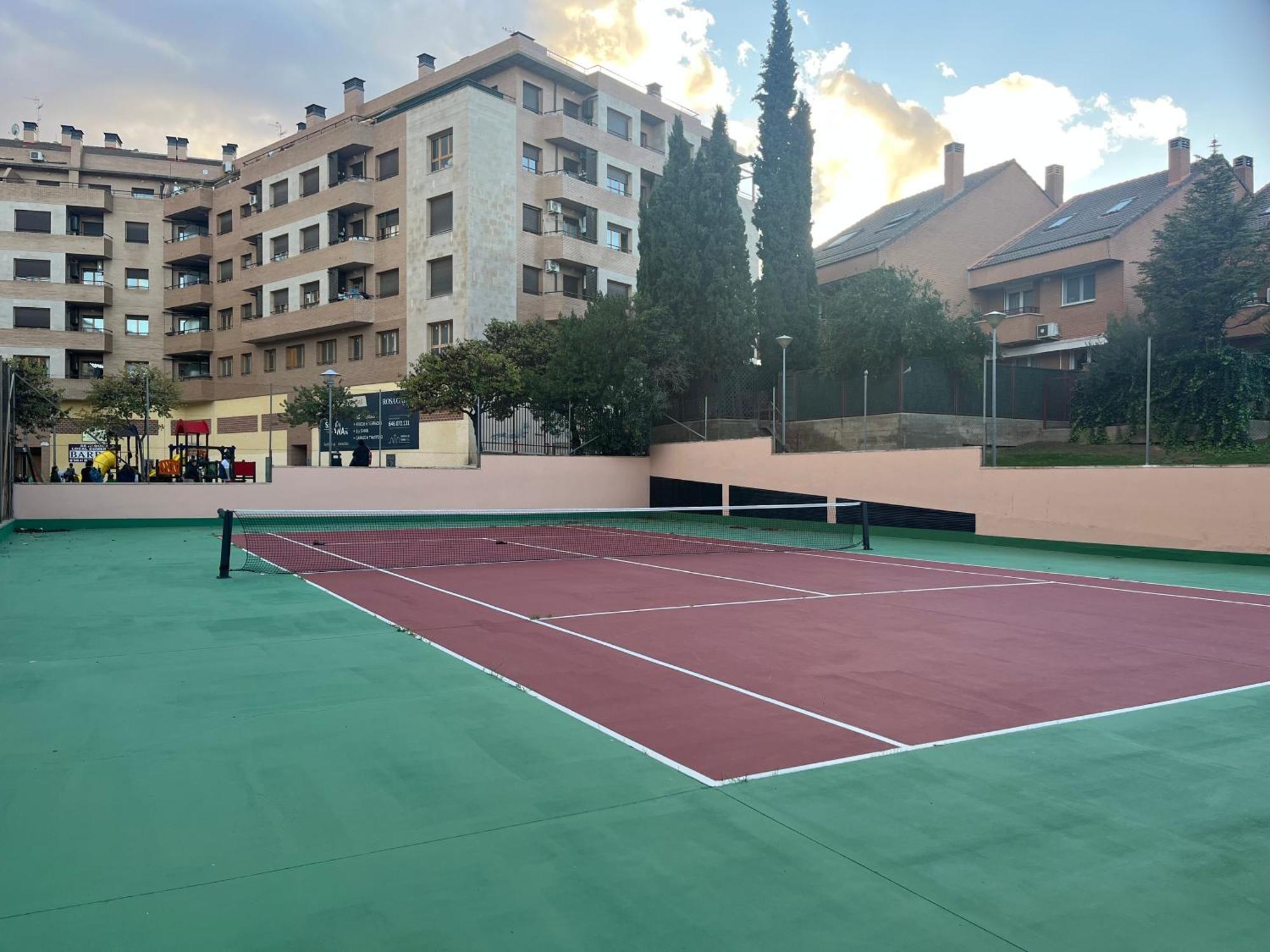 トゥデラ Casa Con Piscina En El Centroヴィラ エクステリア 写真