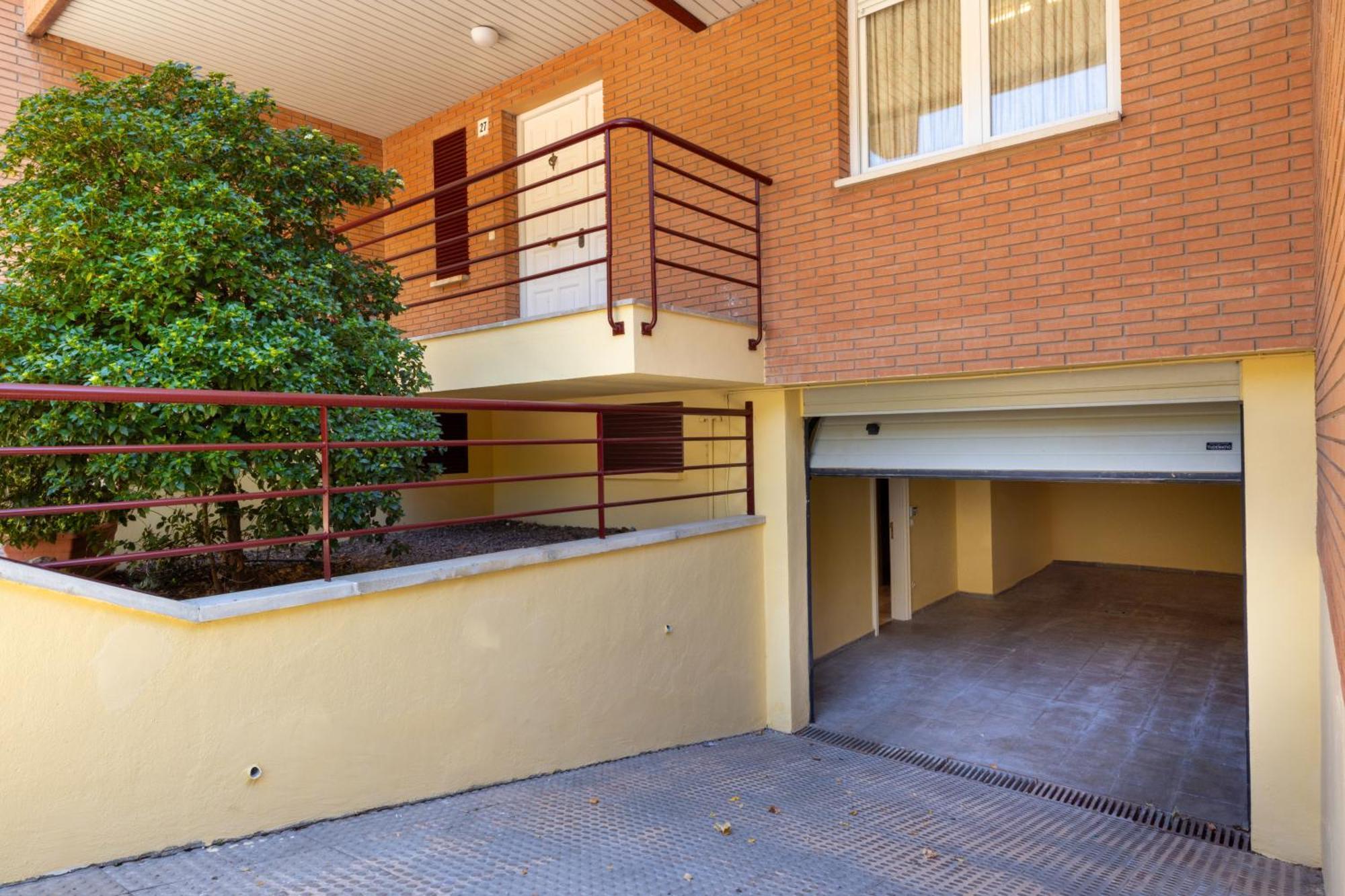 トゥデラ Casa Con Piscina En El Centroヴィラ エクステリア 写真