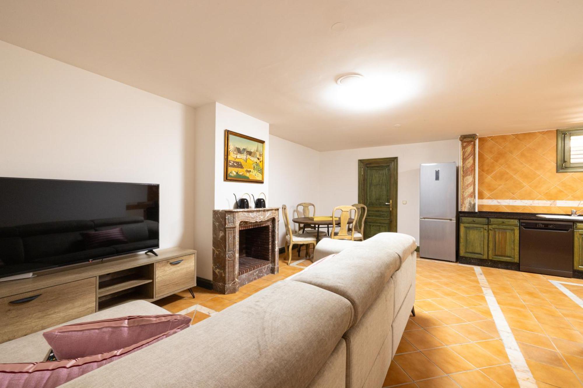 トゥデラ Casa Con Piscina En El Centroヴィラ エクステリア 写真